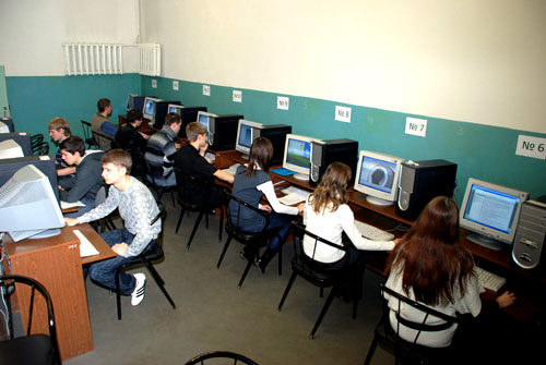 Лаборатория компьютерной техники